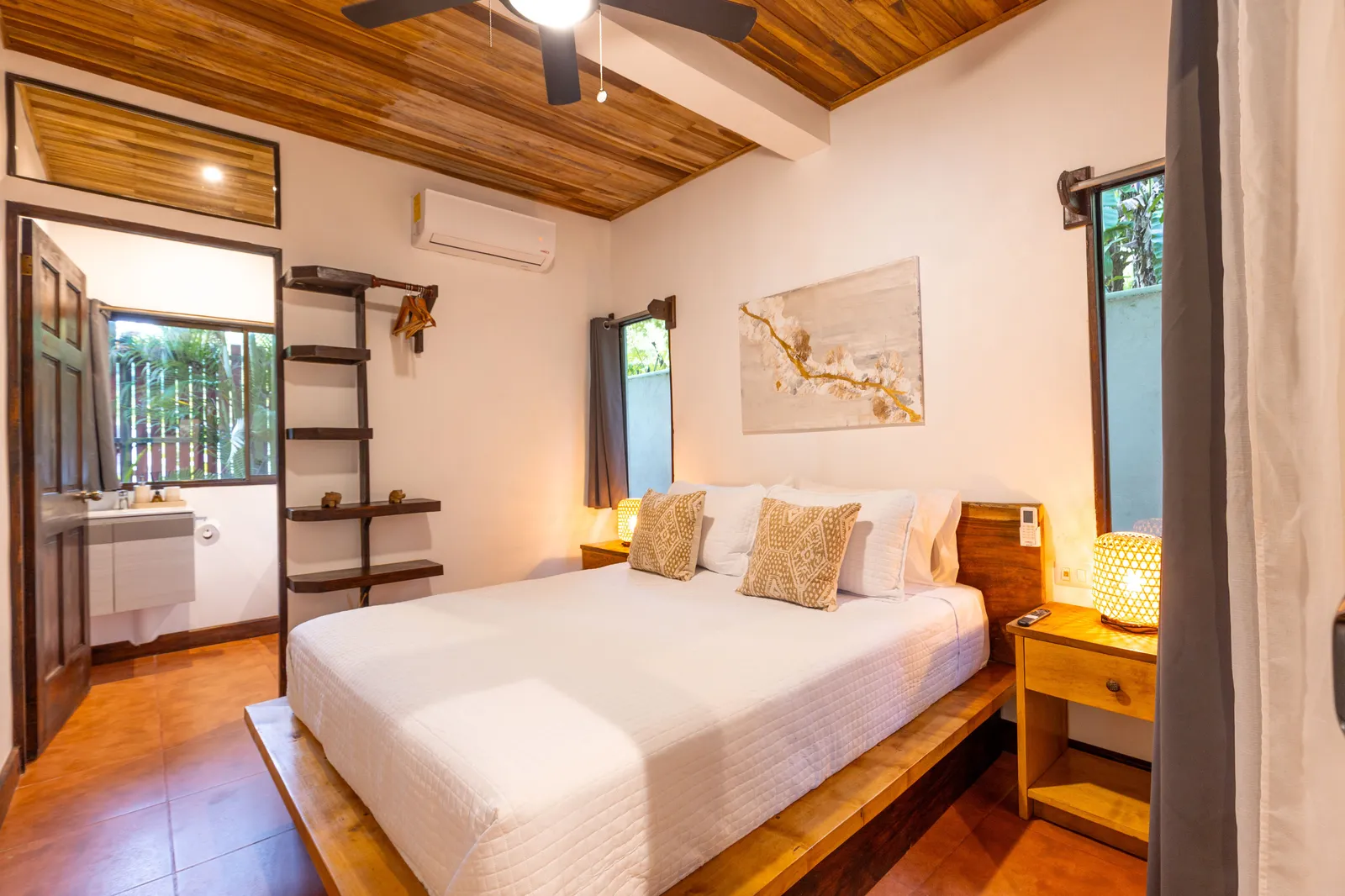 Casa Encantada - property photo 8